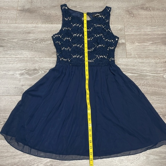 NWT Speechless Navy Cocktail Dress Lace Sequin Cutout Back Detail Chiffon 3 - Picture 11 of 16